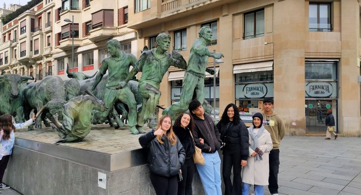 Visita de 2º FPB a Pamplona y al CI Burlada FP