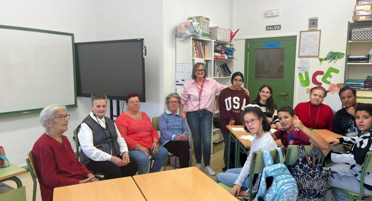 Taller intergeneracional: Tejedoras